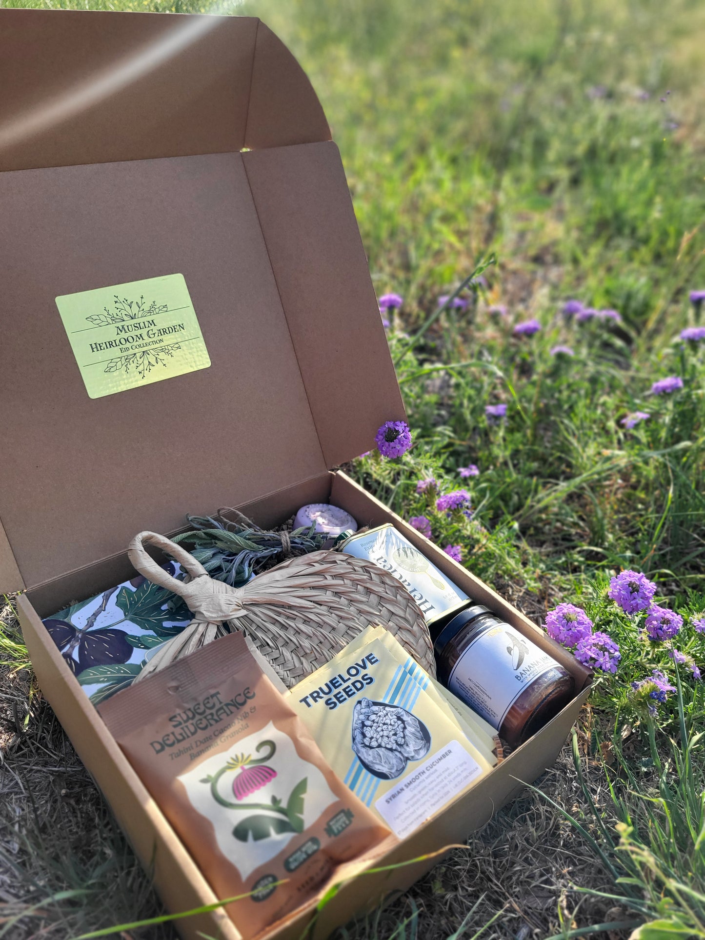 Muslim Heirloom Garden Gift Box